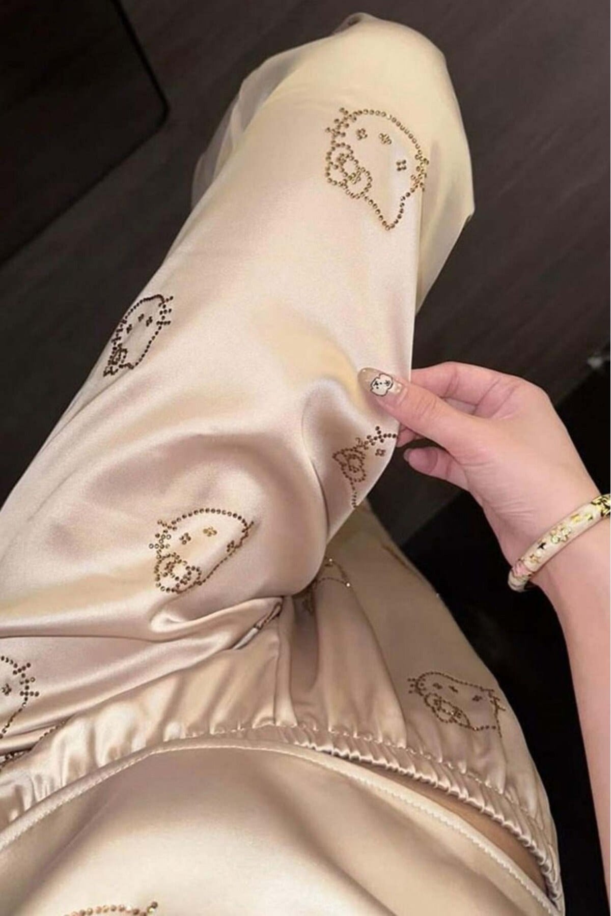 Hello Kitty Baskılı Kadın Bej Askılı Uzun Pantolonlu 2’li Pijama Takımı