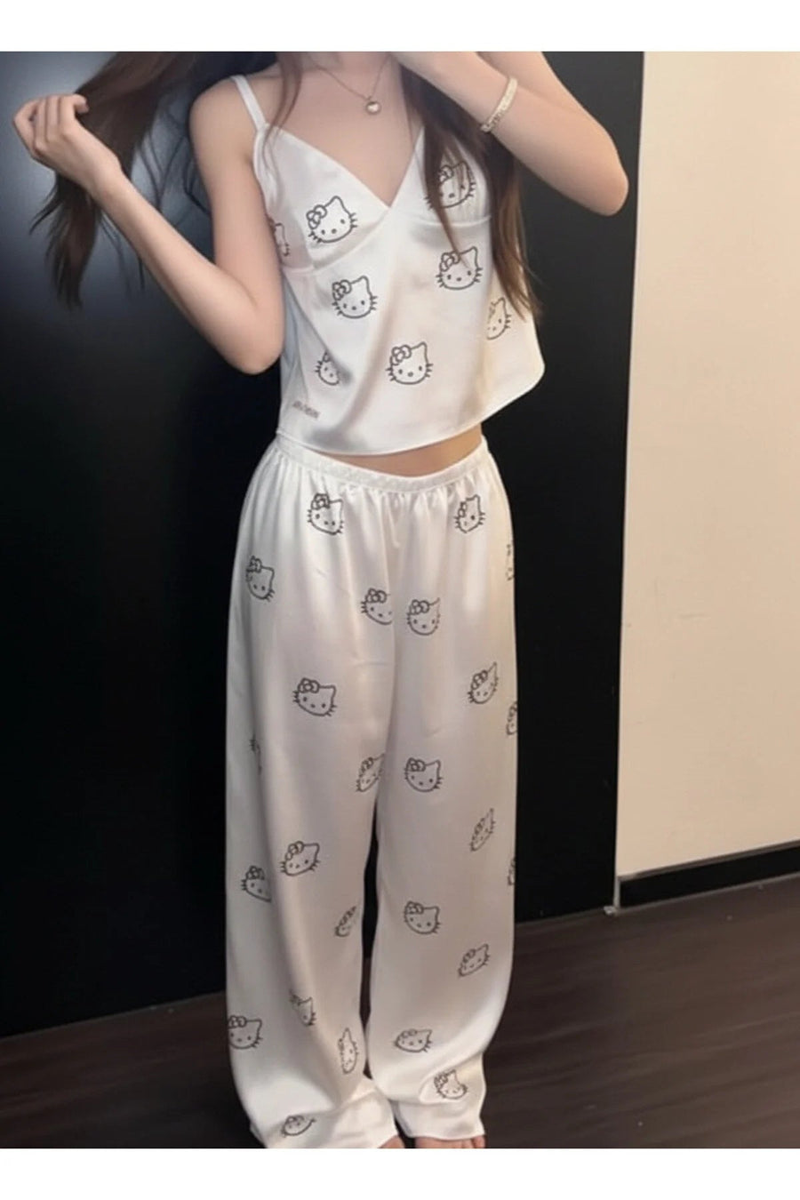 Hello Kitty Baskılı Kadın Bej Askılı Uzun Pantolonlu 2’li Pijama Takımı - None Wear
